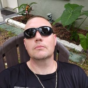 Meet your Posher, Sean